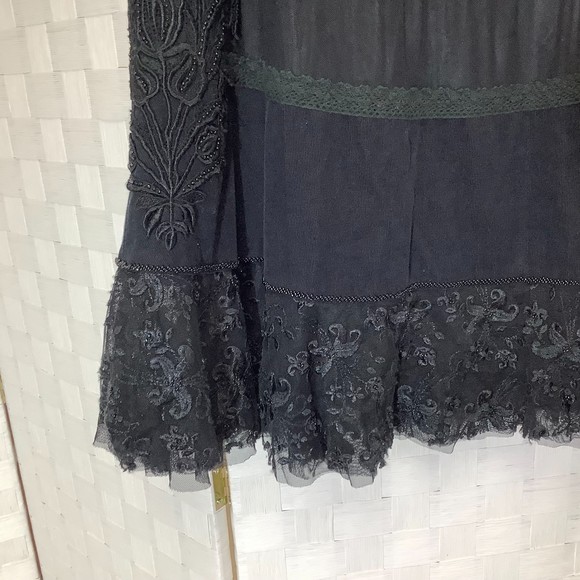 basil & maude black corduroy lace embroidered skirt size 8 - Picture 11 of 11